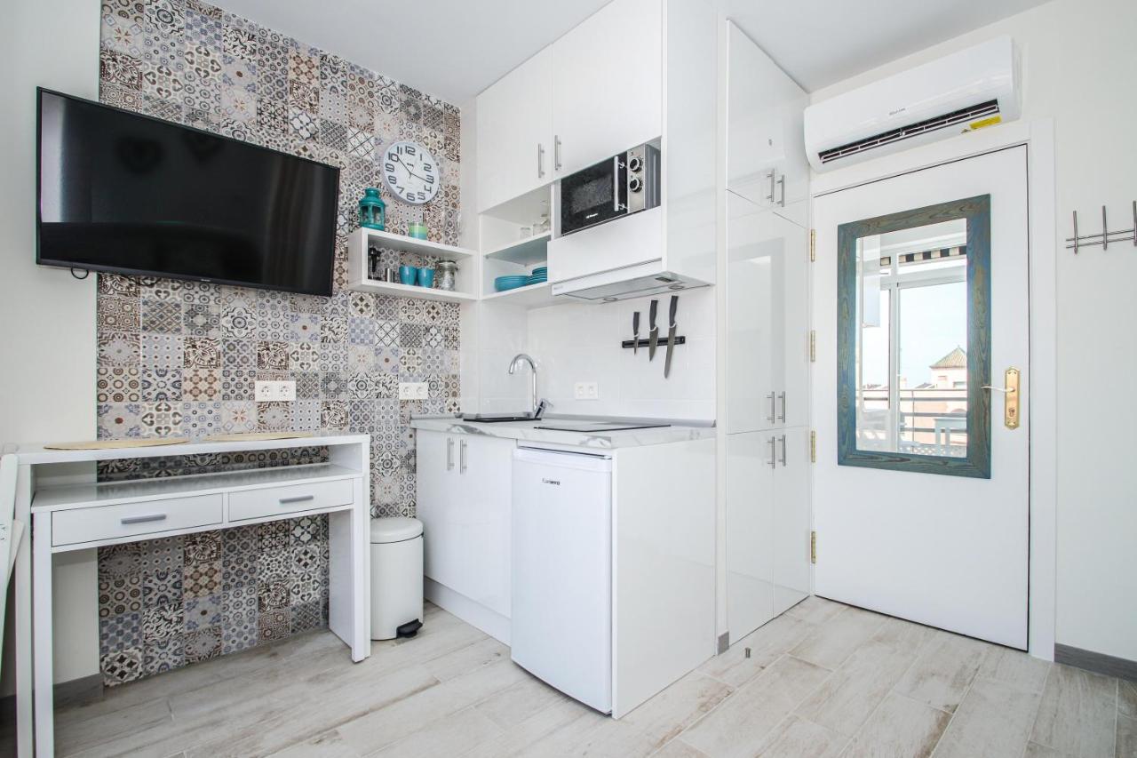 Stylish Studio For Rent With Fantastic Location In Marbella Promenade. المظهر الخارجي الصورة